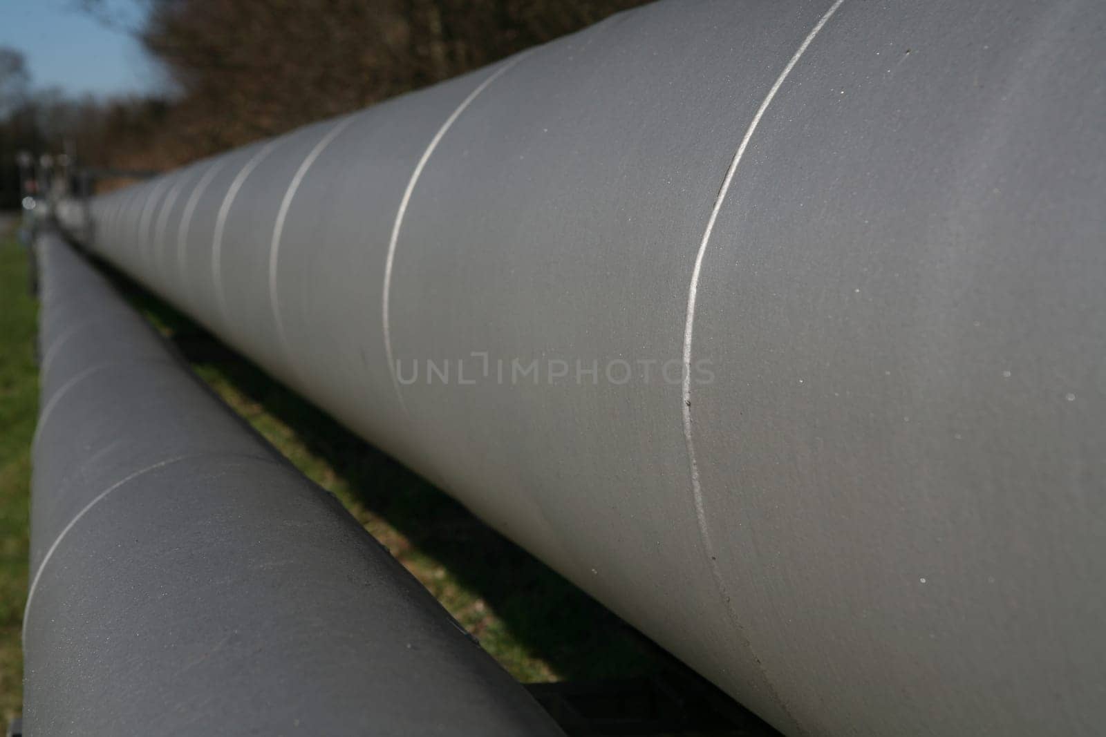Line pipes