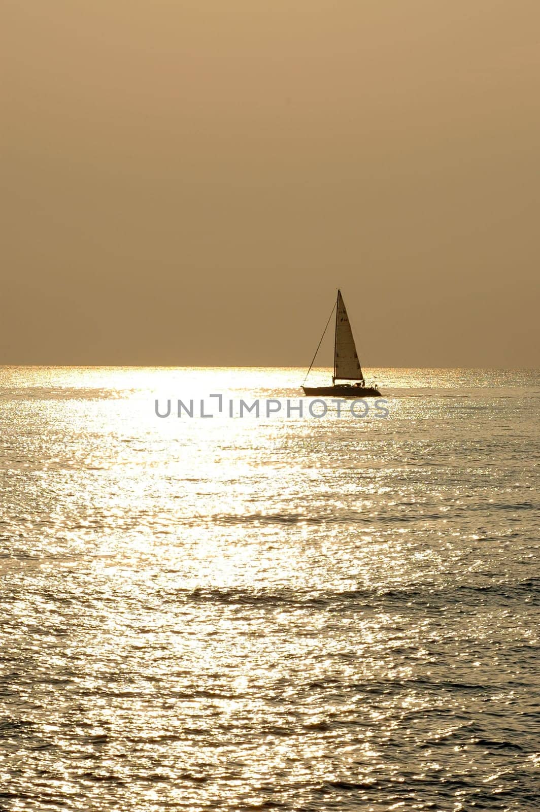 Sailing ship