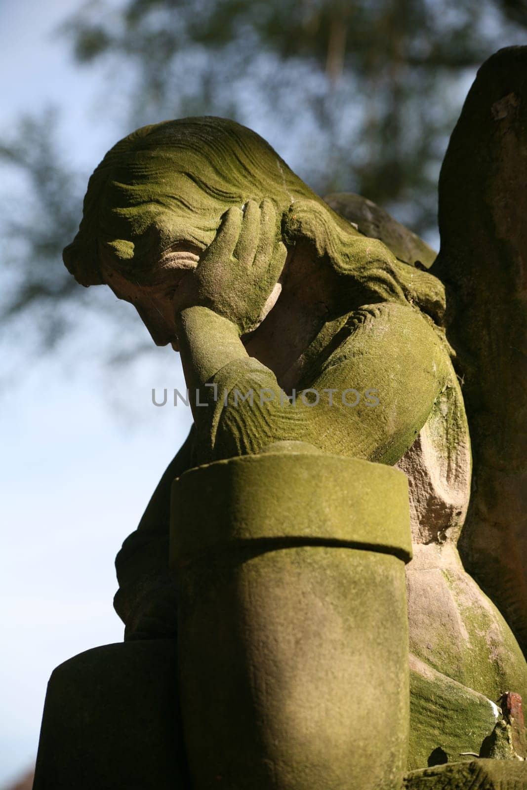 Angel statue on a grave