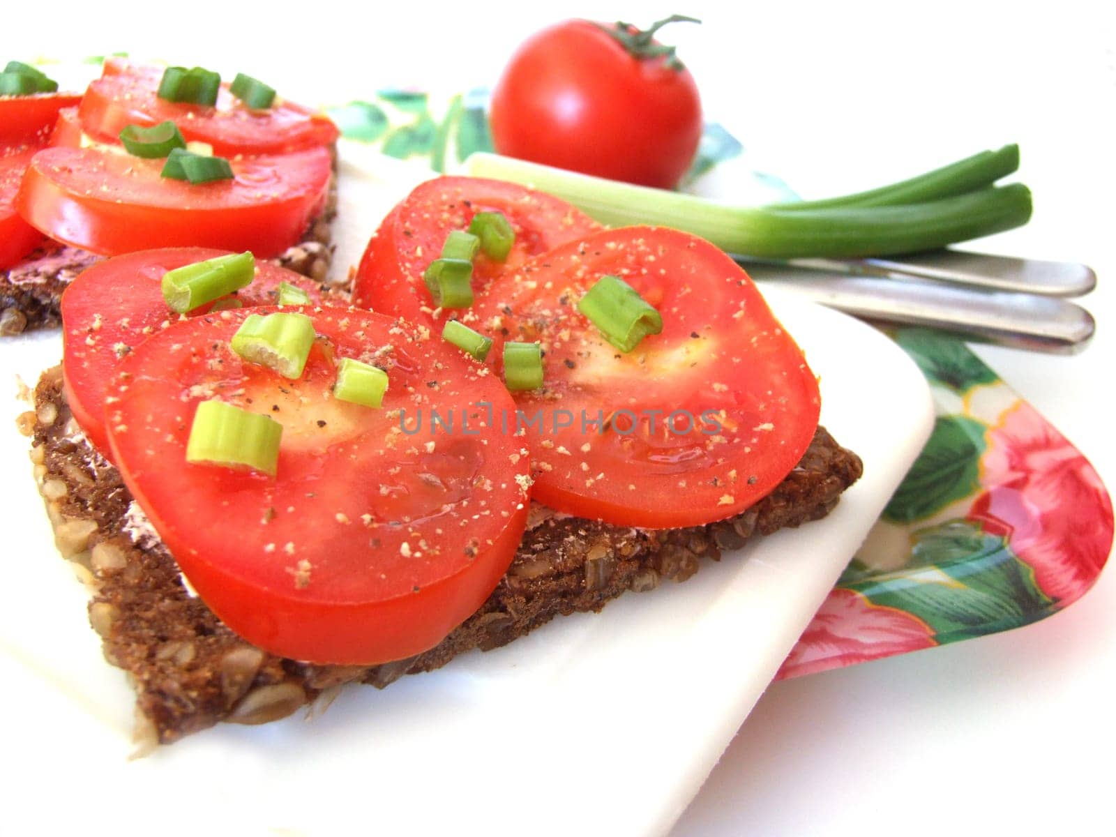 Tomato bread