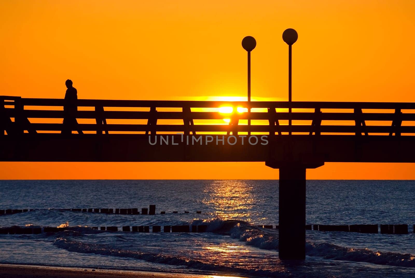 Pier romance
