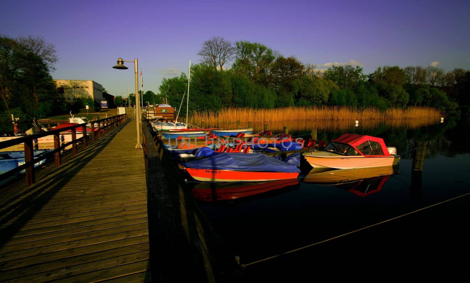 In the evening at the harbour