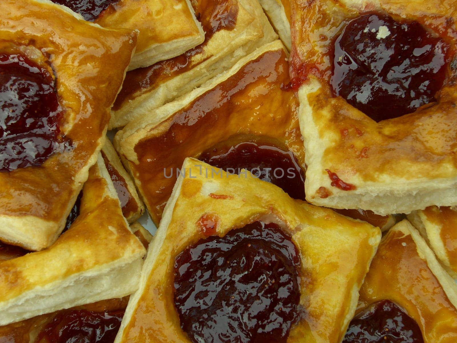Puff pastry particles