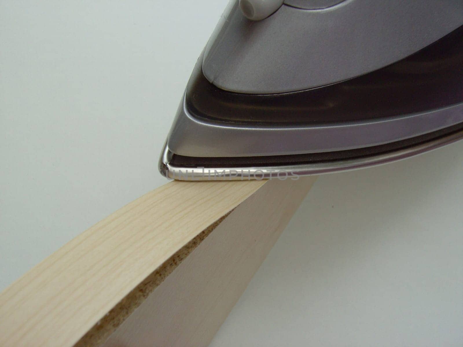 Ironing veneer 03