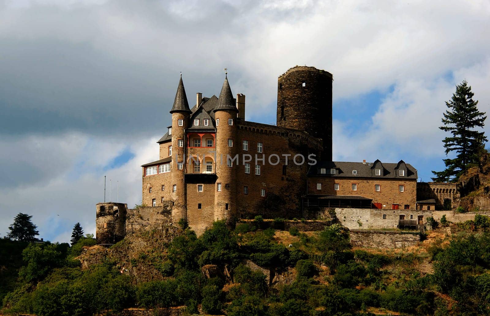 She wasn't as romantic as she looks. The castle was besieged and destroyed several times and today reflects the romantic Middle Ages. Today it is privately owned by Japan and unfortunately cannot be visited. P.S. : It's nice that
