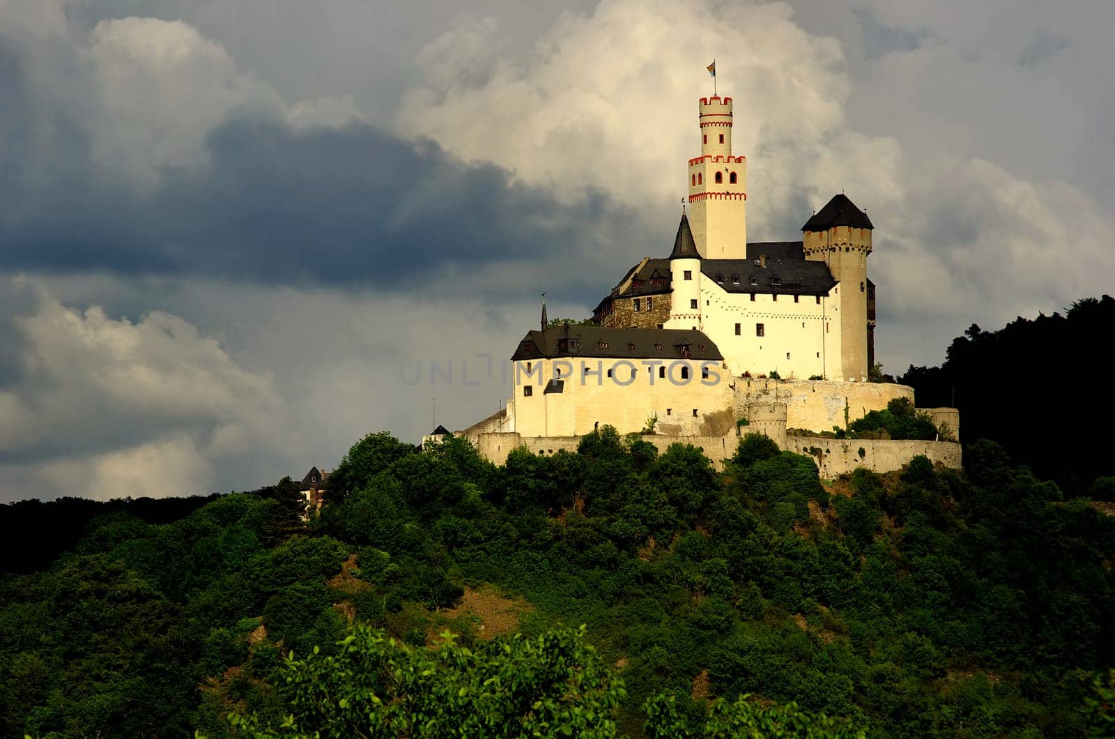 High above the Rhine
