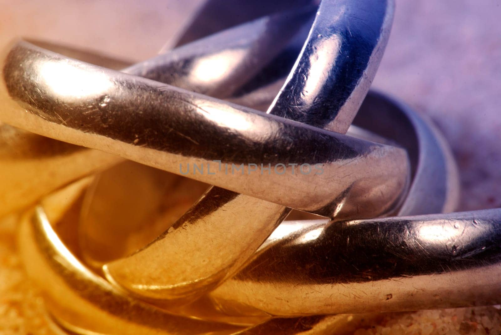 Rings in the sand