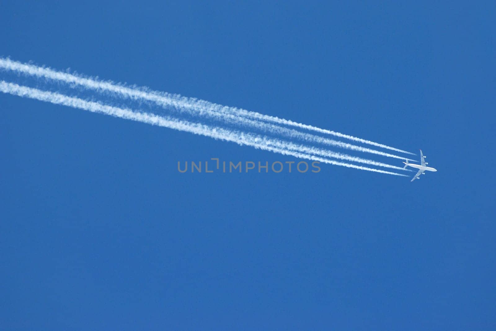 Jet planes
