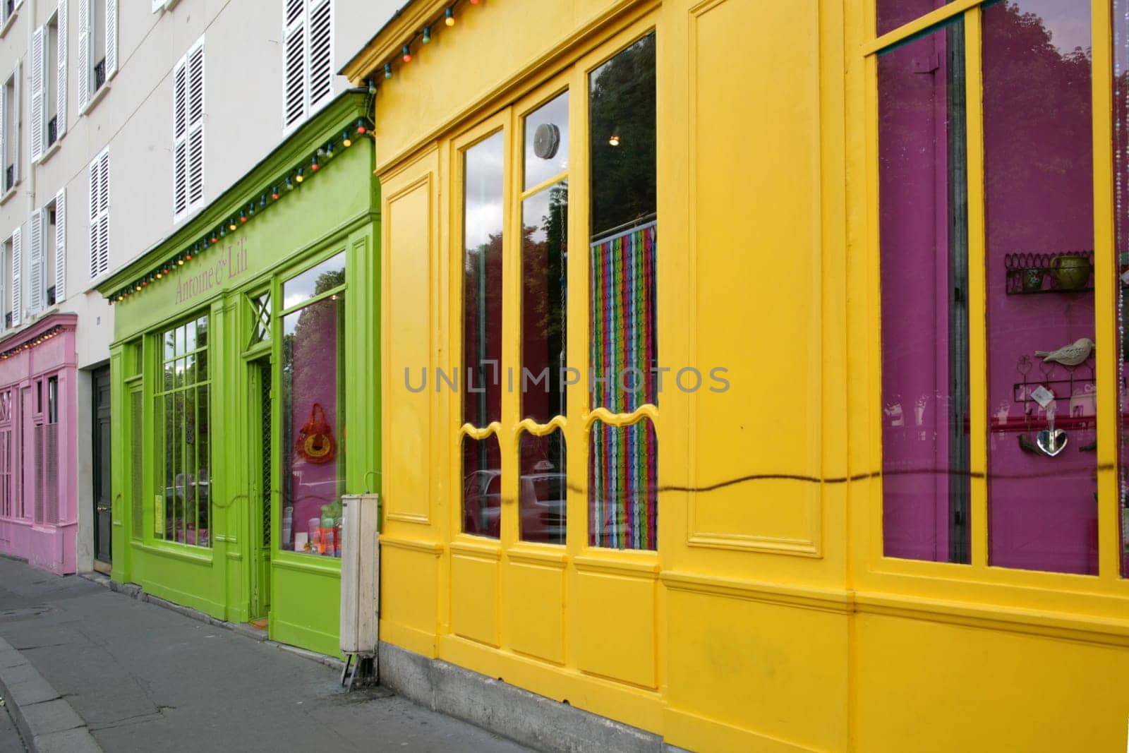 yellow-green-pink
