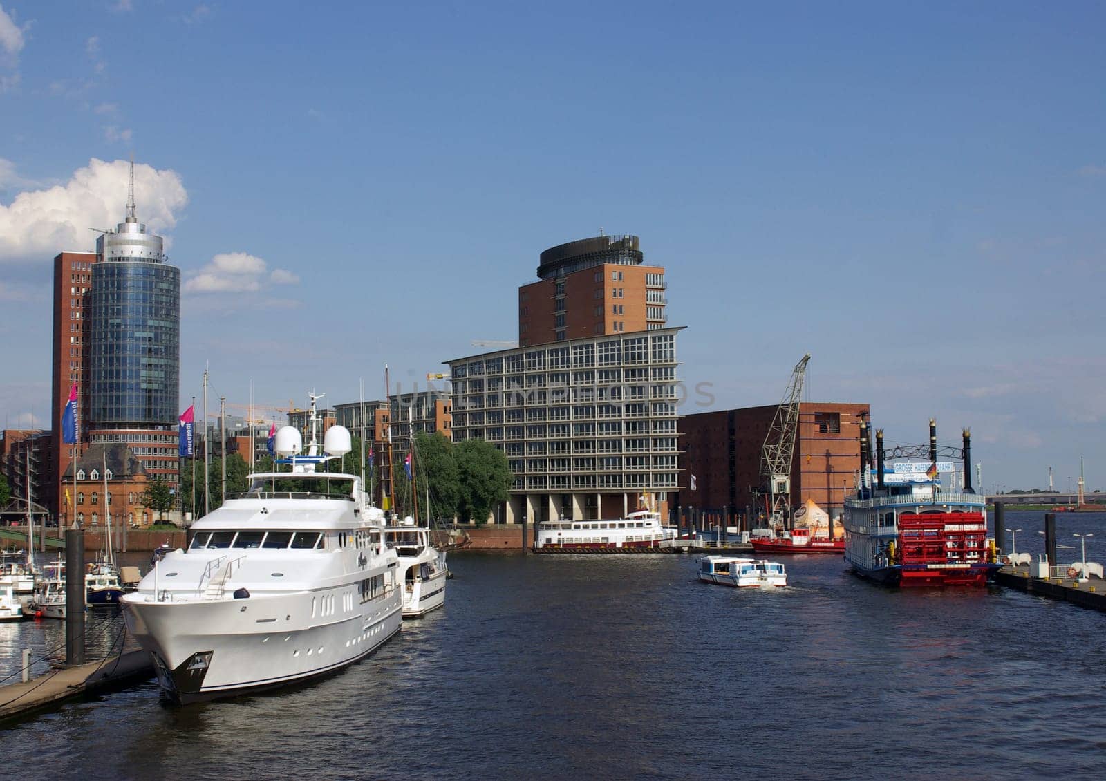 Kehrwiederhafen