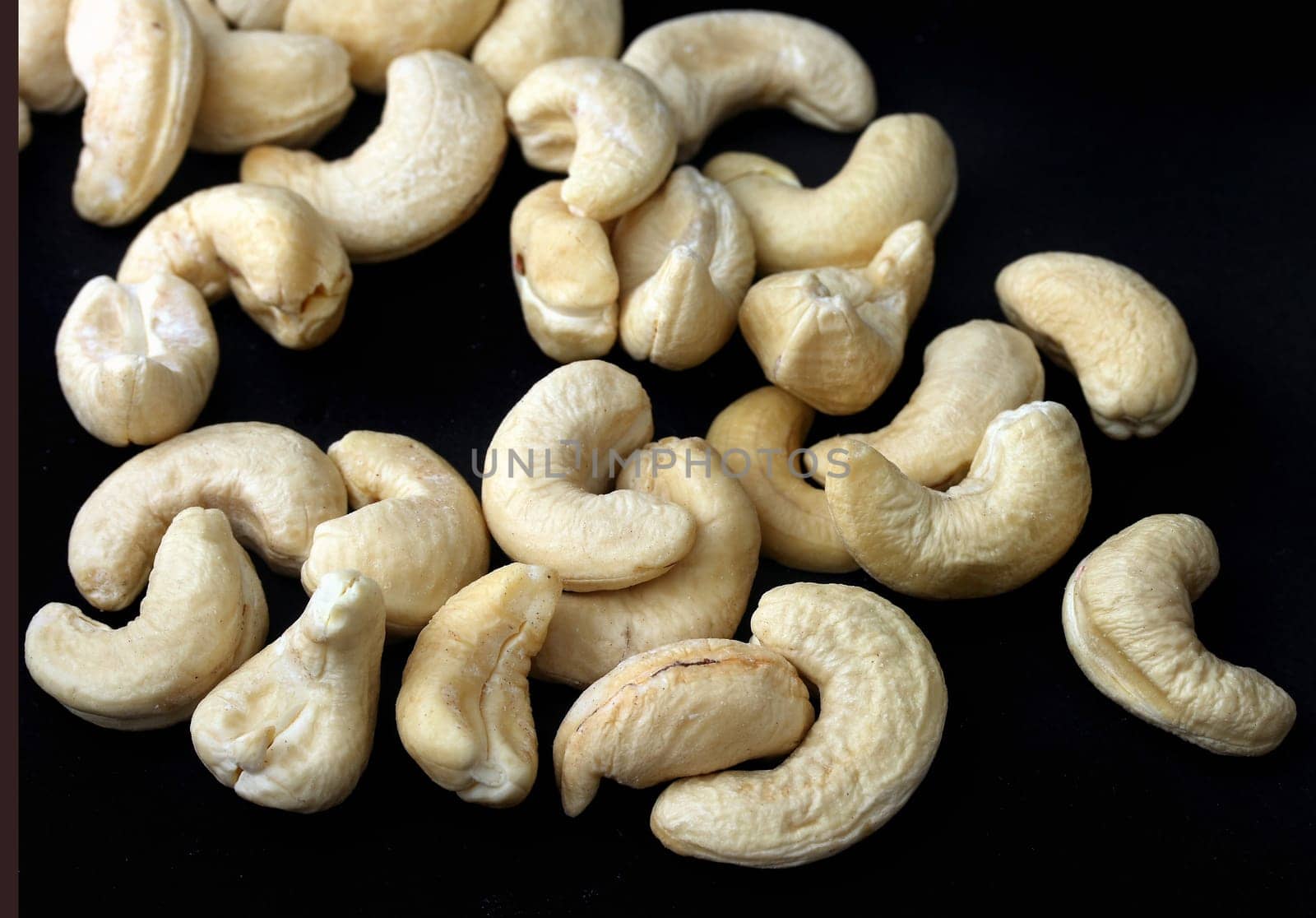 Cashew nuts