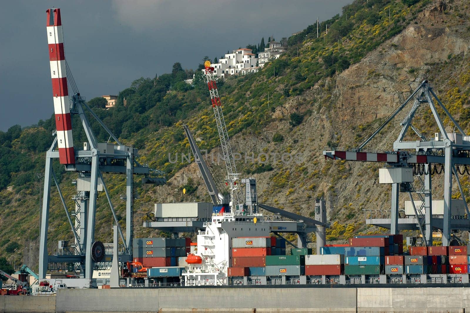 Container port