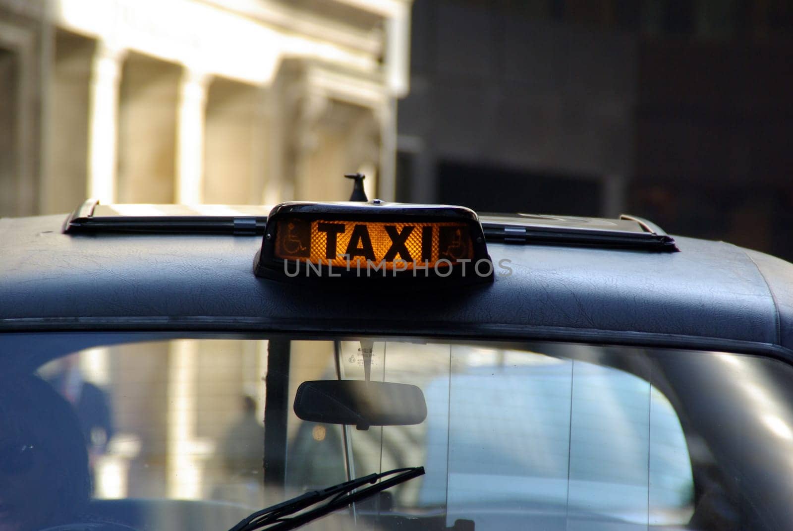 Hello Taxi