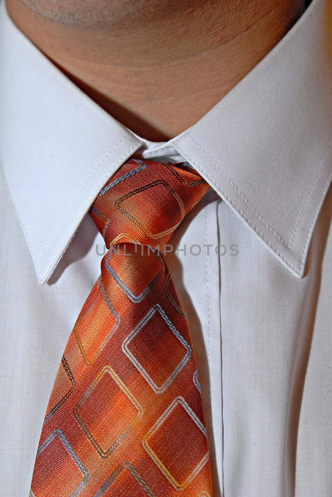 Tie IV