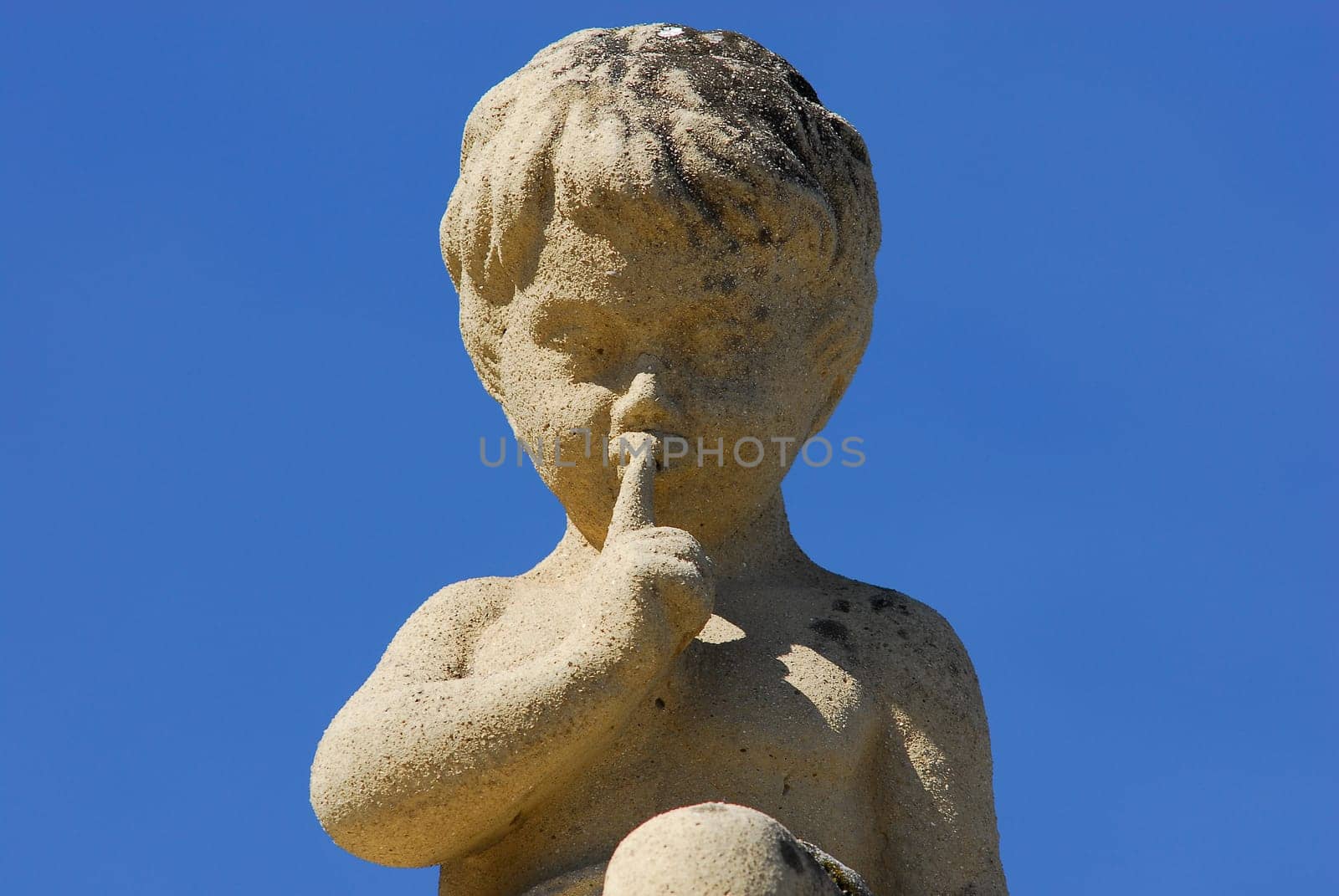 ... famous angel boy in front of Notre Dame in Marseille...