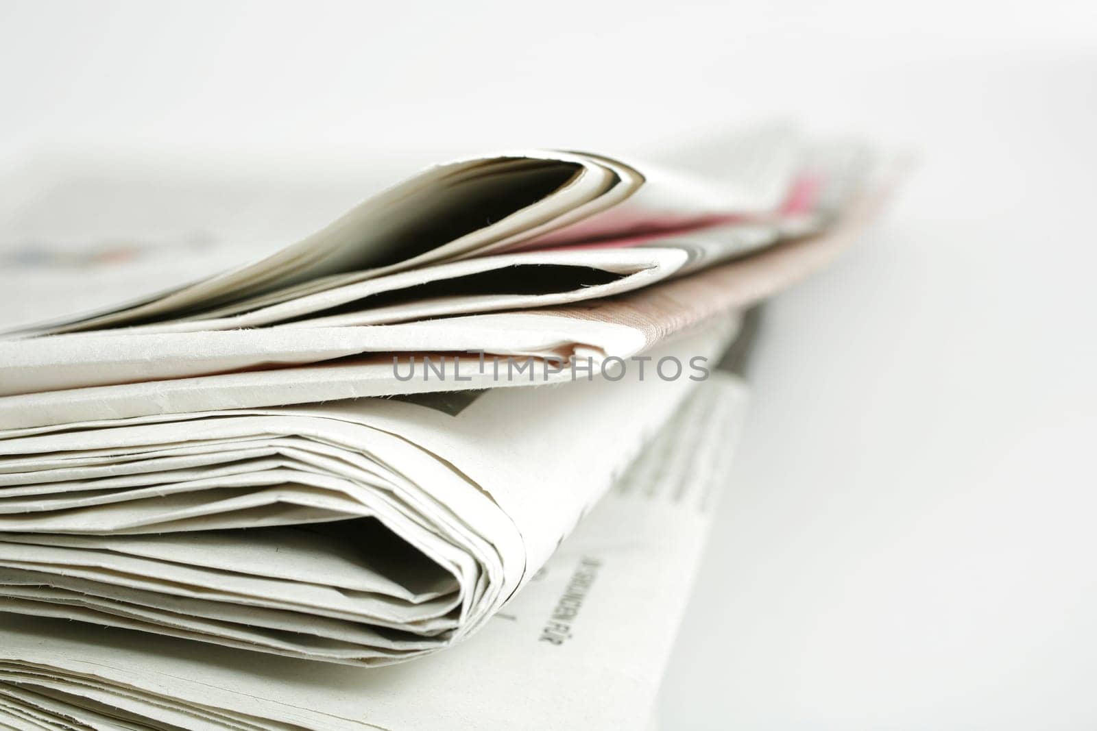 Press and newspaper