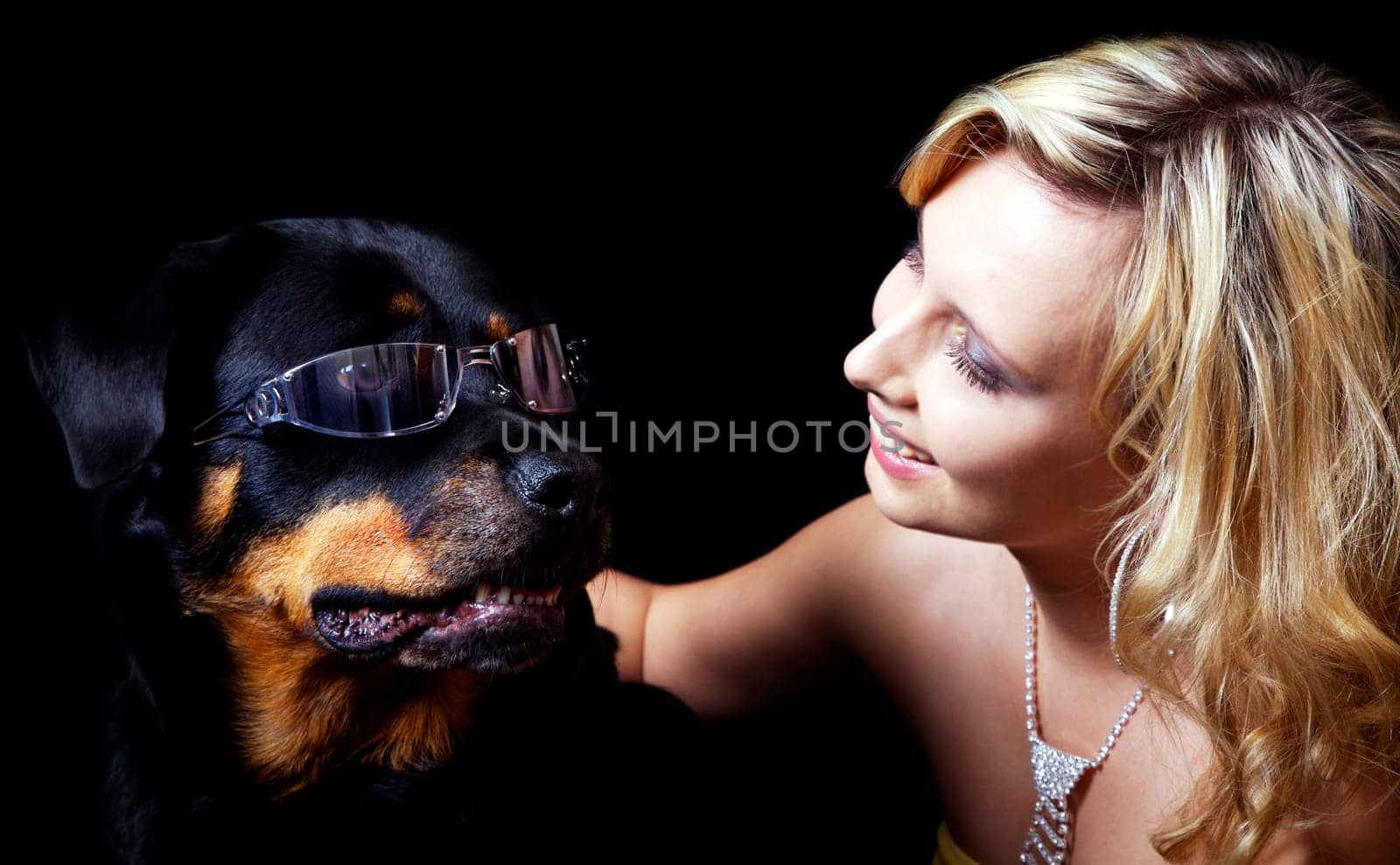Oh,these are your glasses?