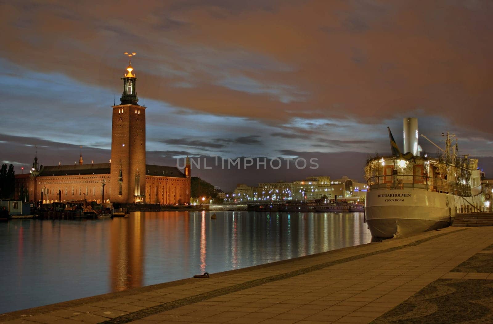 The town hall was one of Sweden's largest construction projects in the 20th century. It was completed in 1923 and is a landmark of Stockholm. Ragnar Östberg (1866-1945),one of Sweden's leading architects,designed the building in the National Romantic style