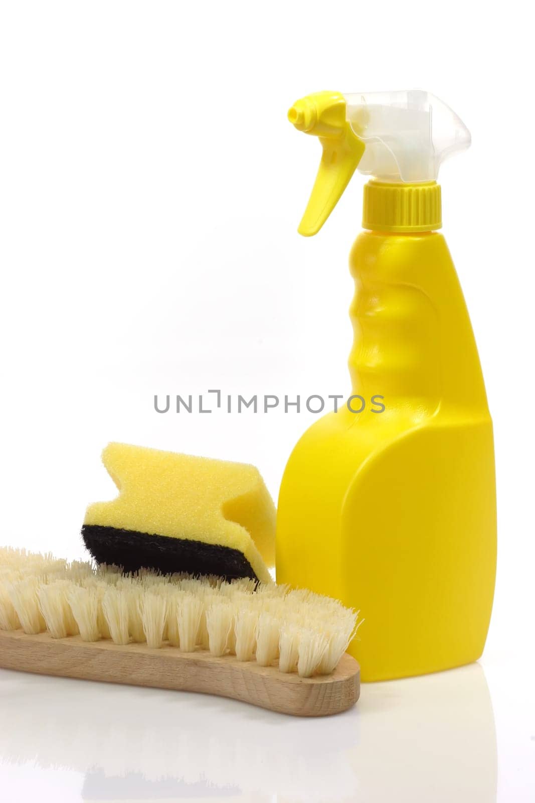 Scrubbing brush