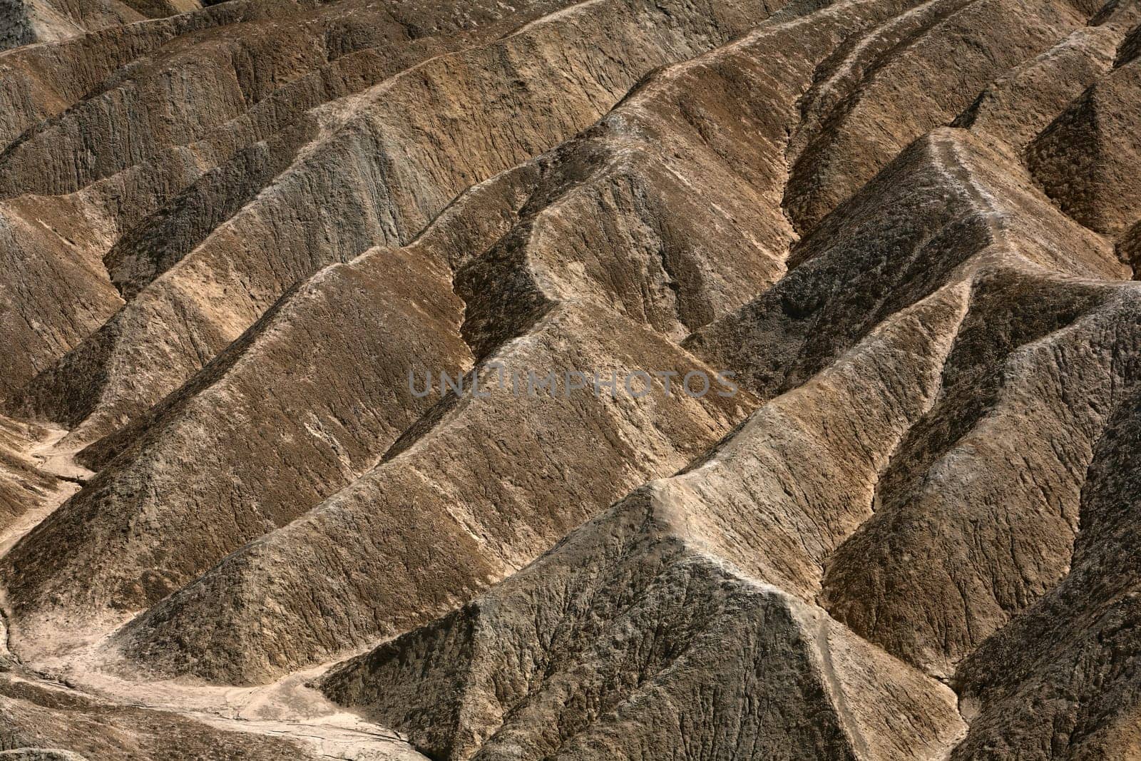 dry skin and wrinkles - Death Valley
