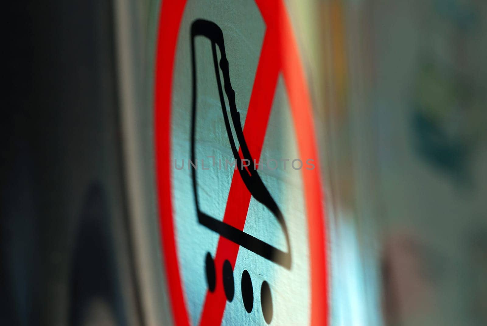 No skates