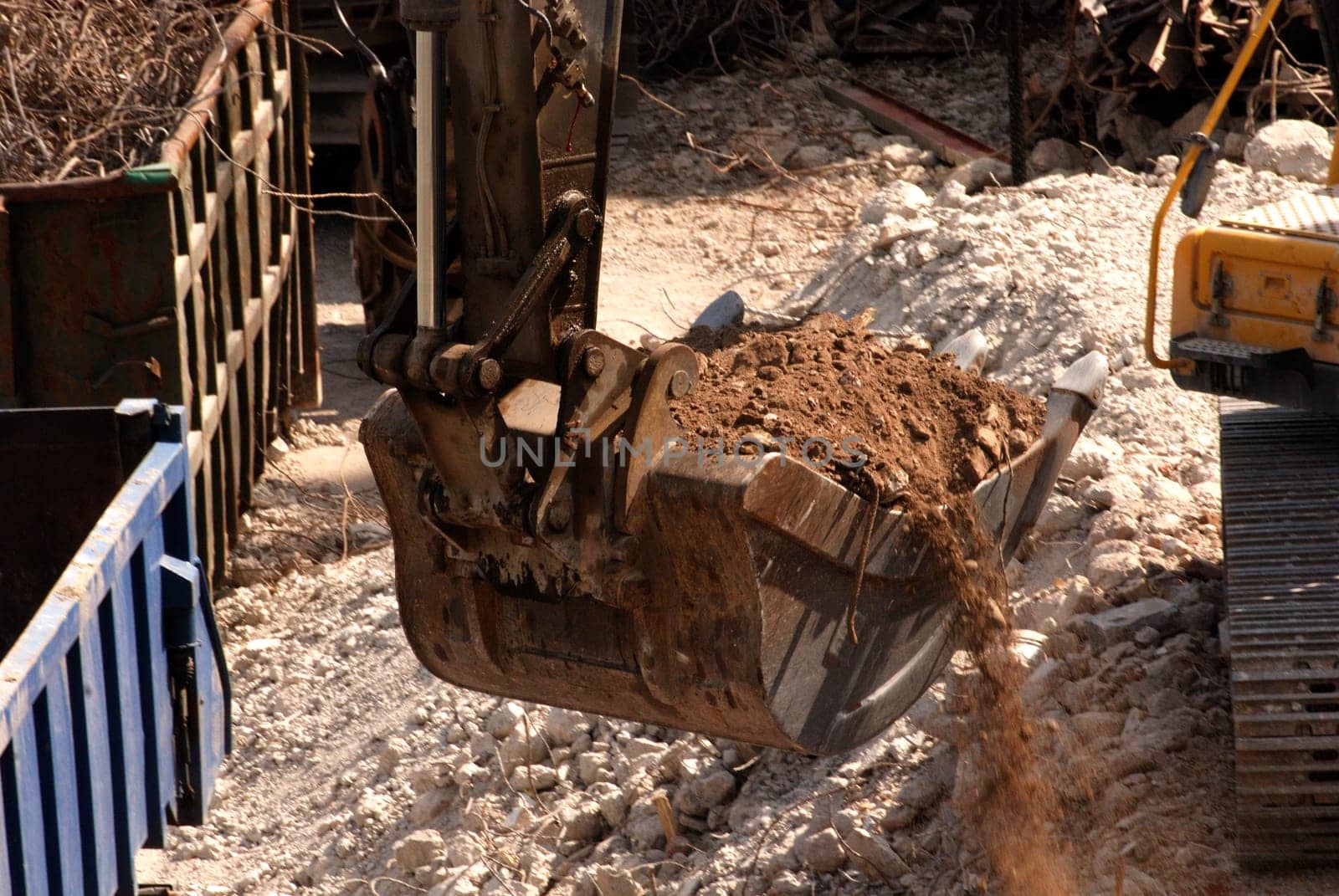 Excavator bucket