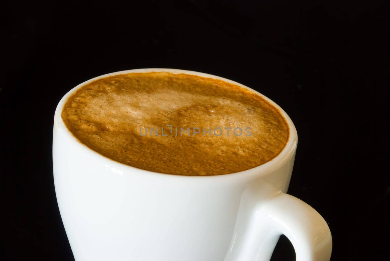Esspresso on black