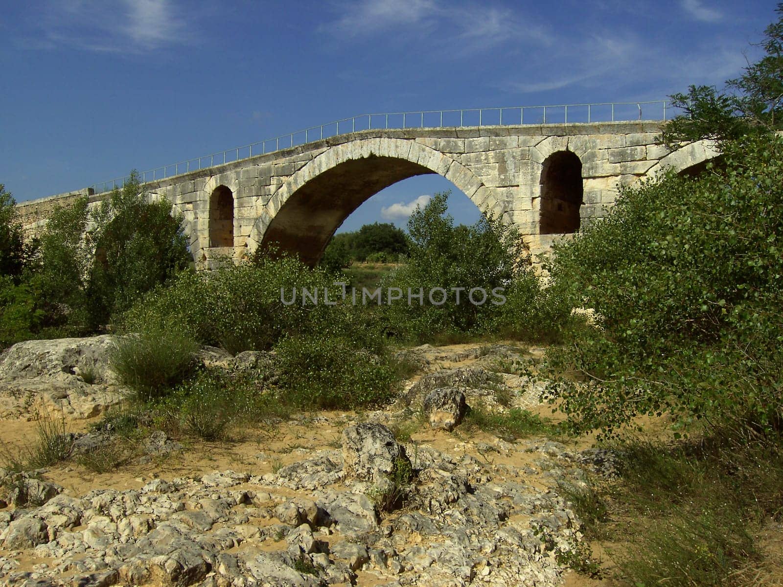 Pont Julien 06