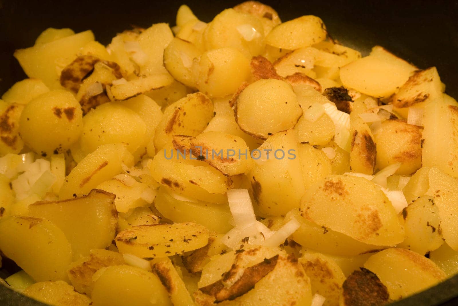 Fried potatoes