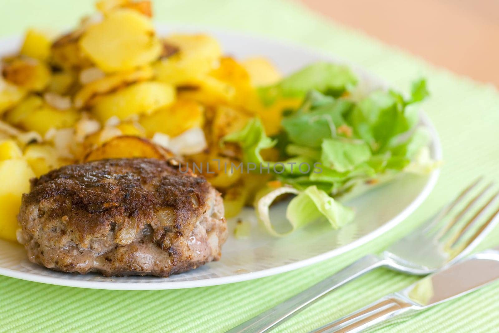Fried potatoes