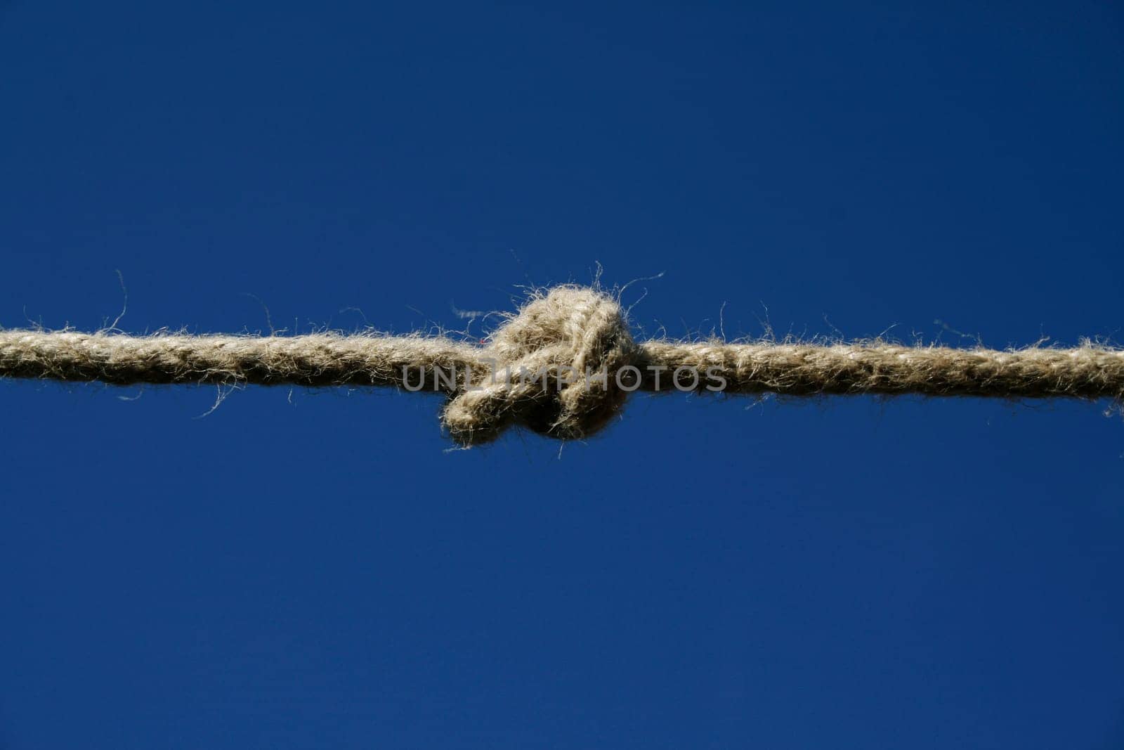 Rope with knots