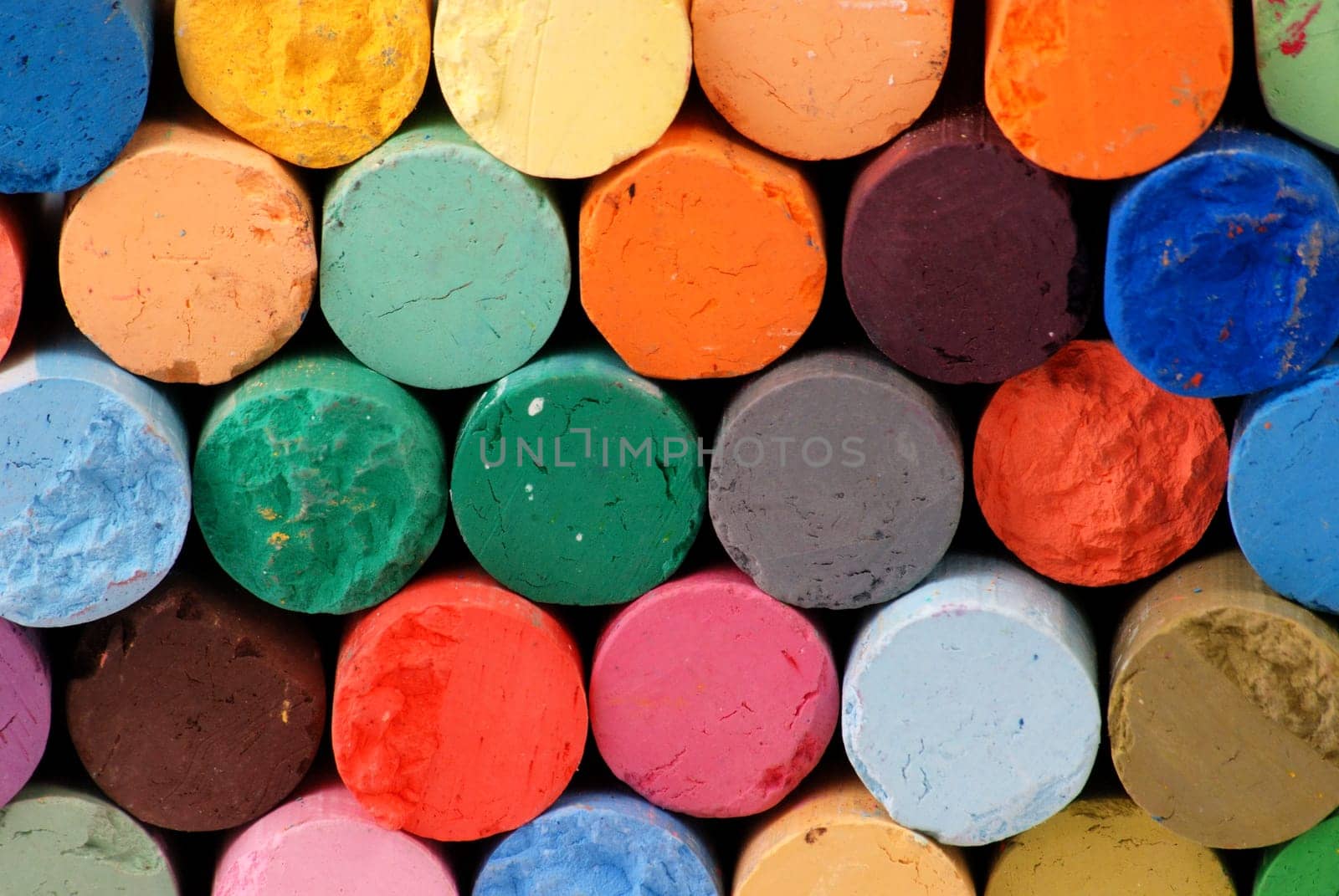 Round pastel chalk