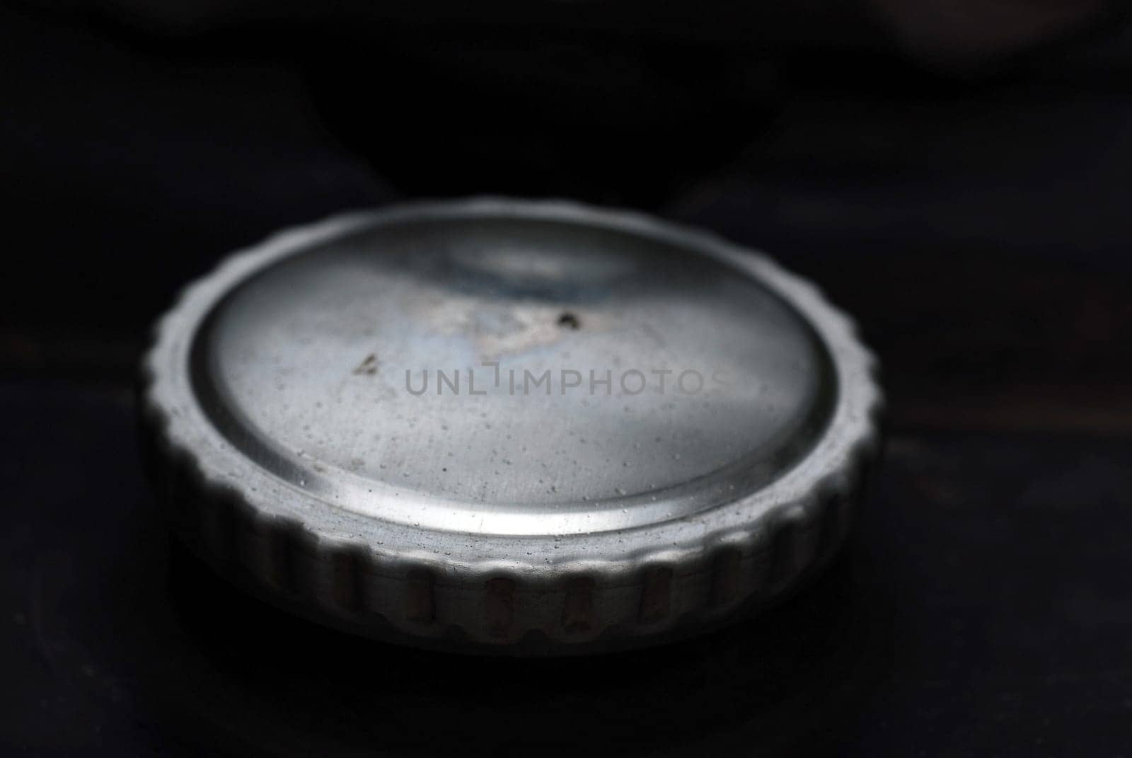 Fuel cap