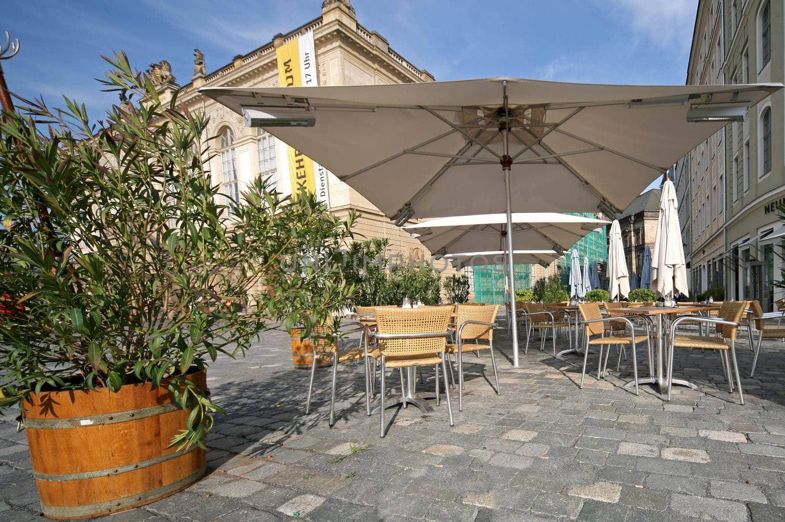 Street café