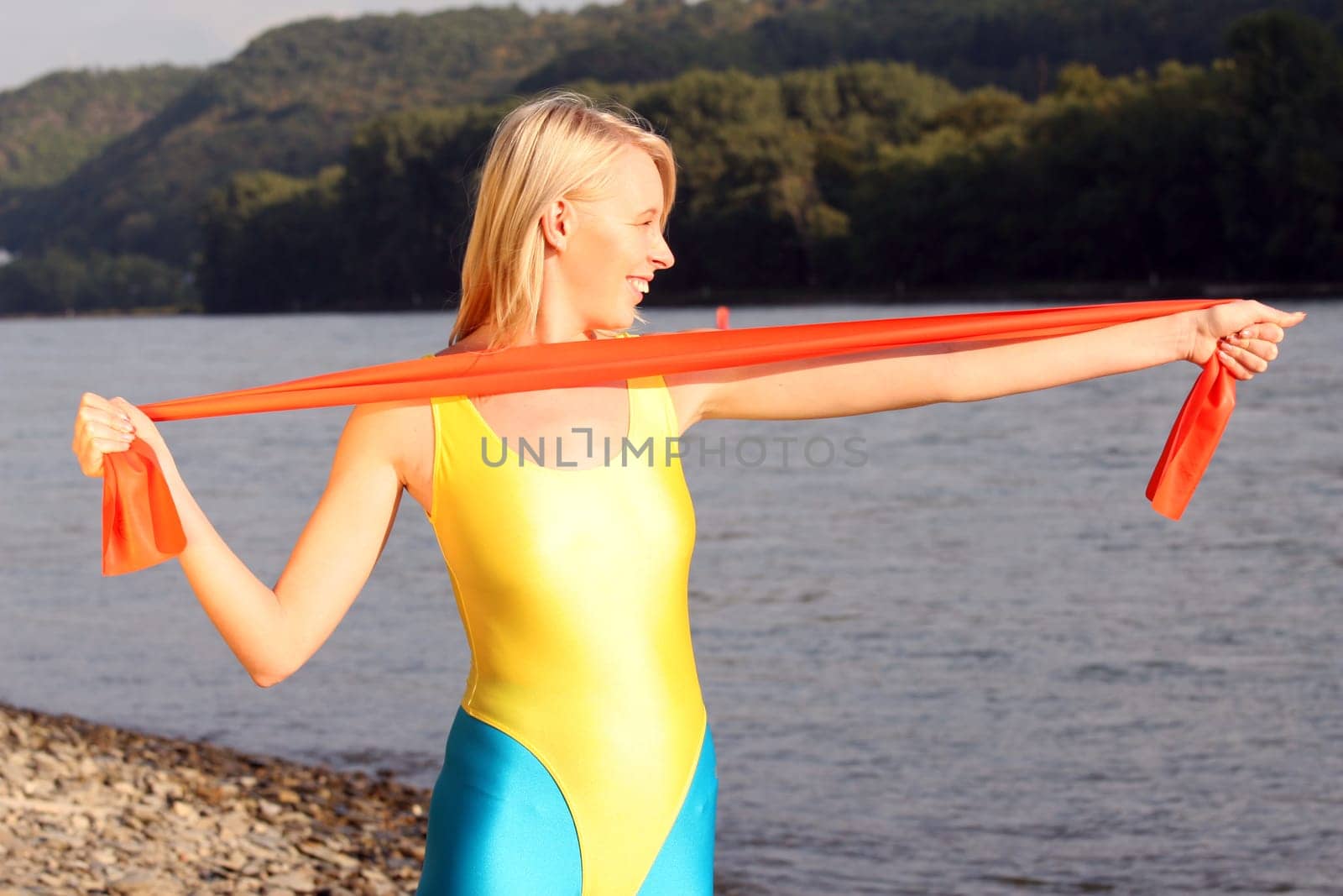 Stretching exercise with elastic band