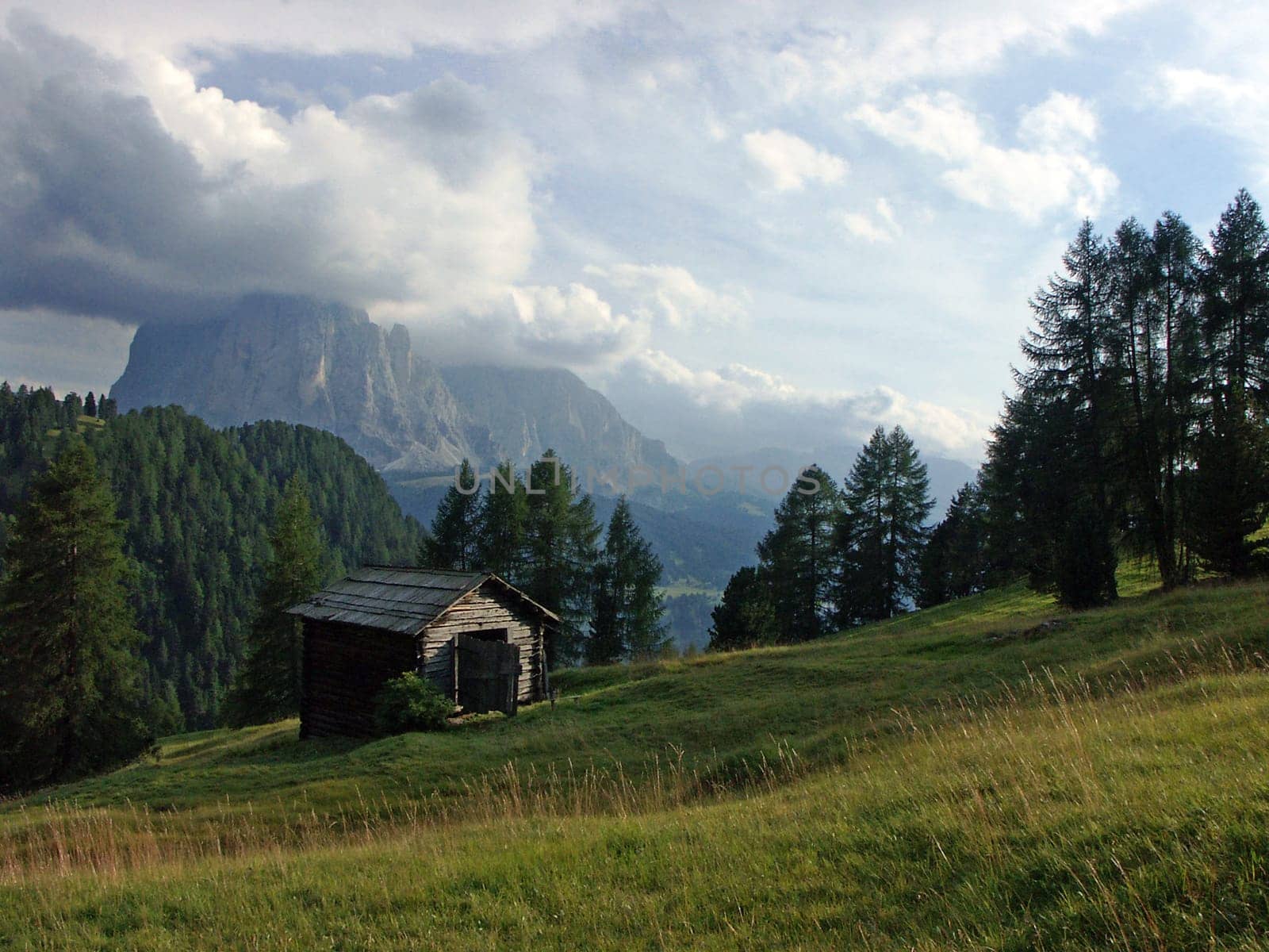 Evening atmosphere at the Seceda