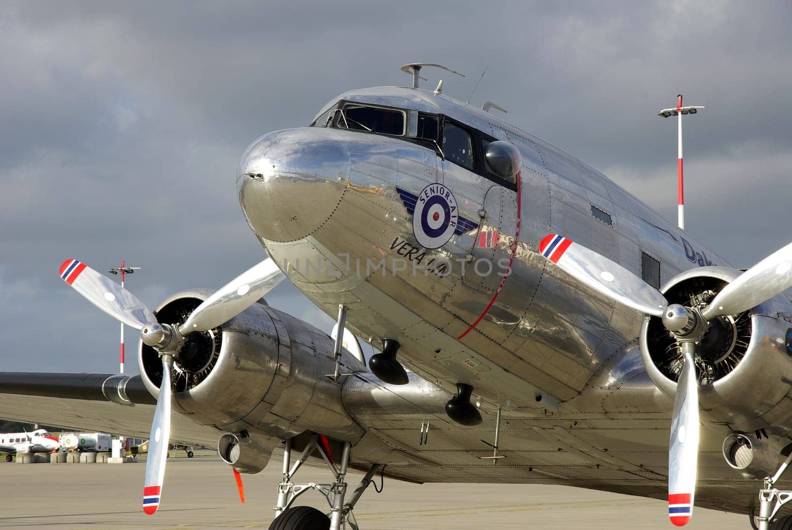 airport Days Dakota Norway 1