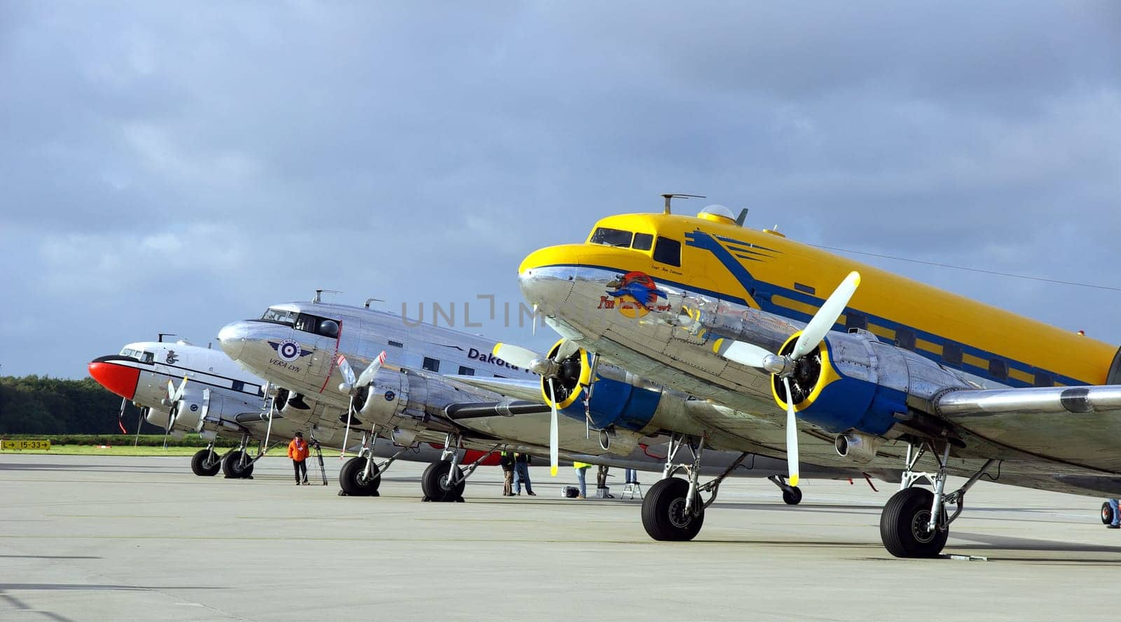 airport Days DC-3 by 3