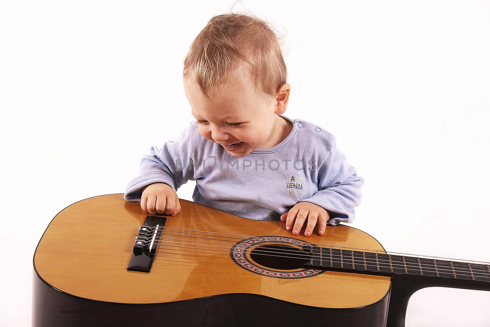 Child with guitar