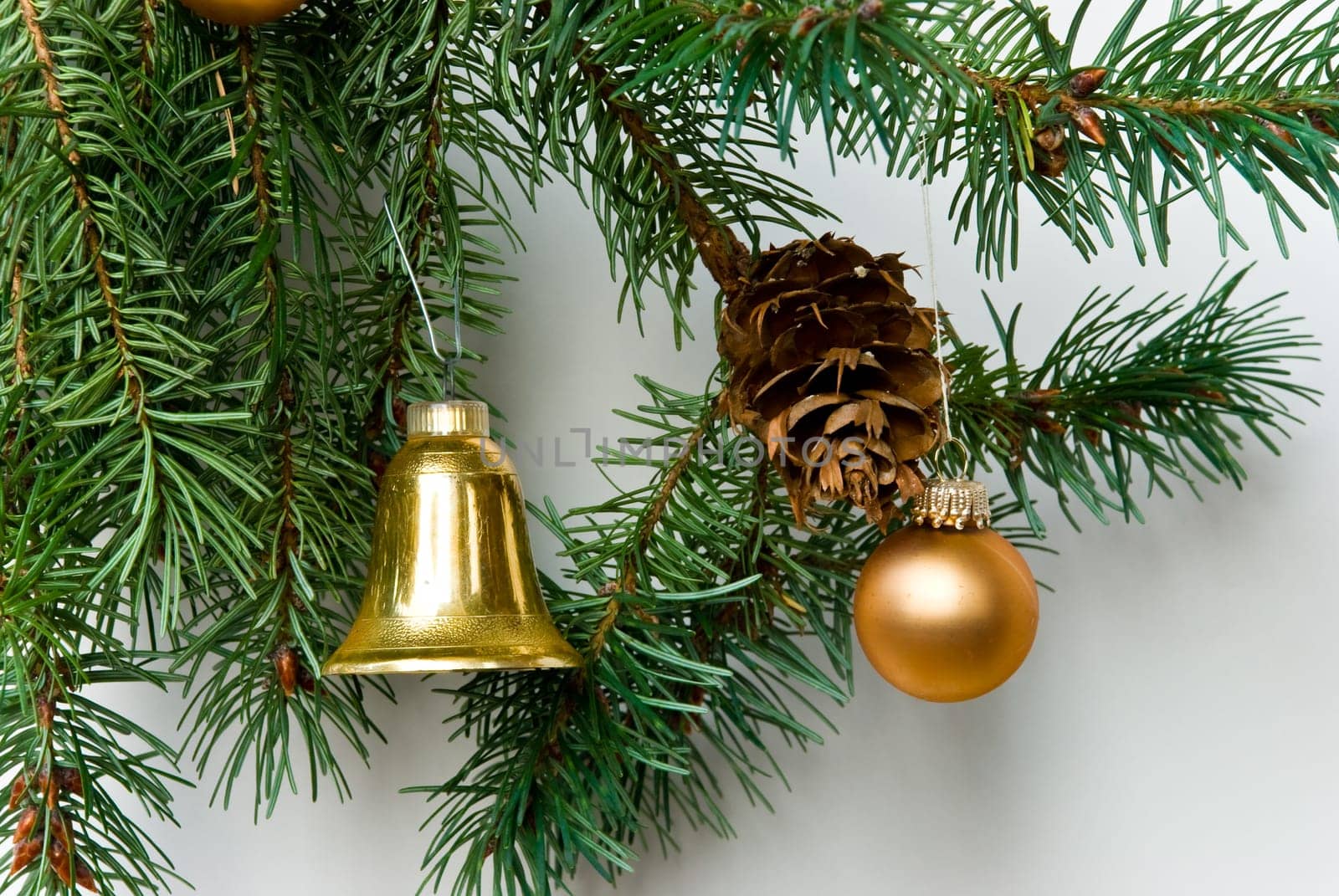 Christmas decorations with Christmas tree