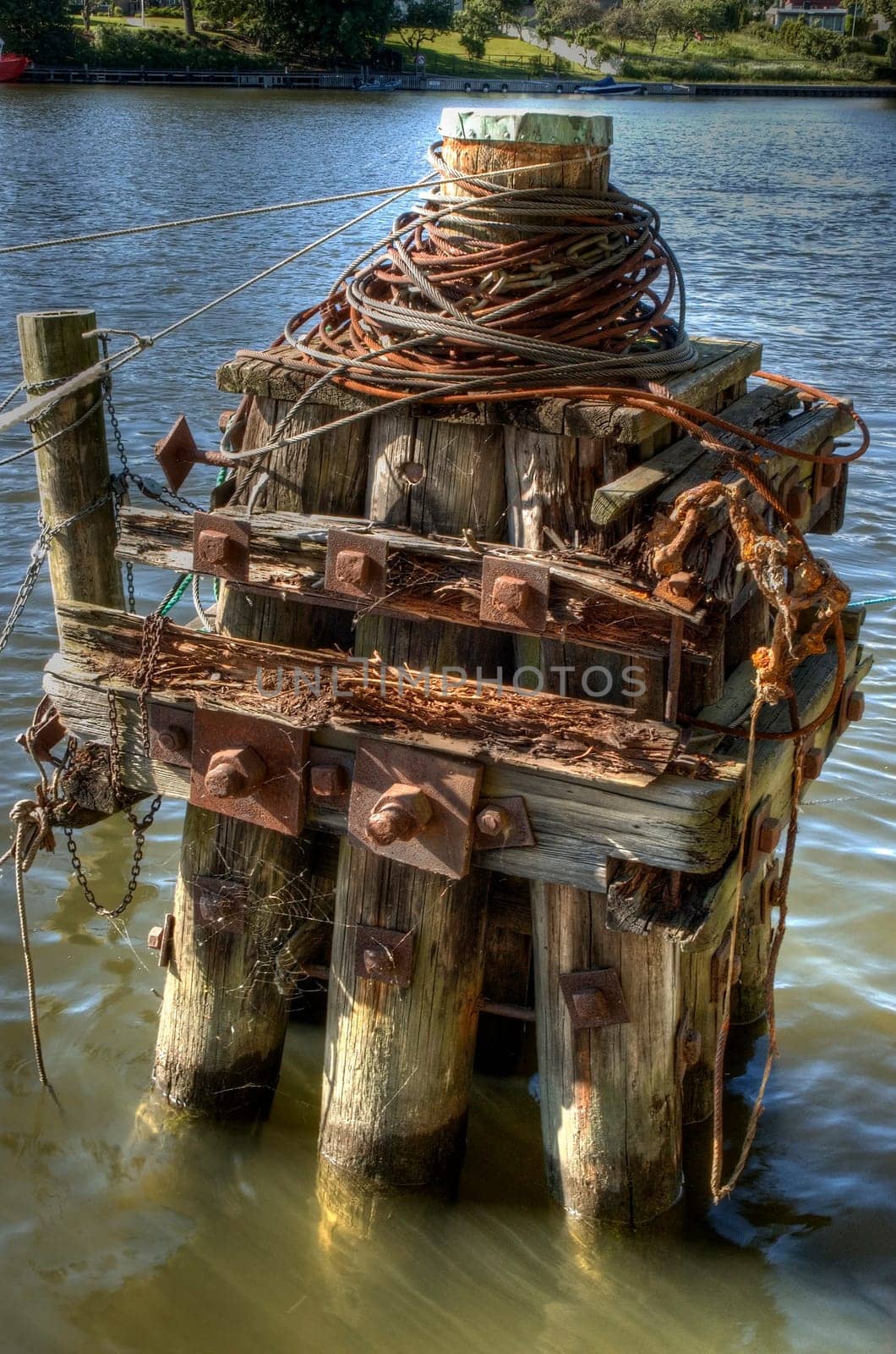 I found this "state-of-the-art"" pier in Fredrikstad,Norway"