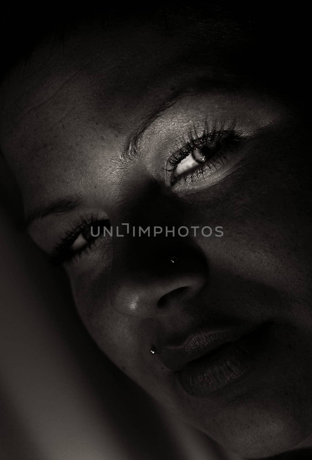 Play of light