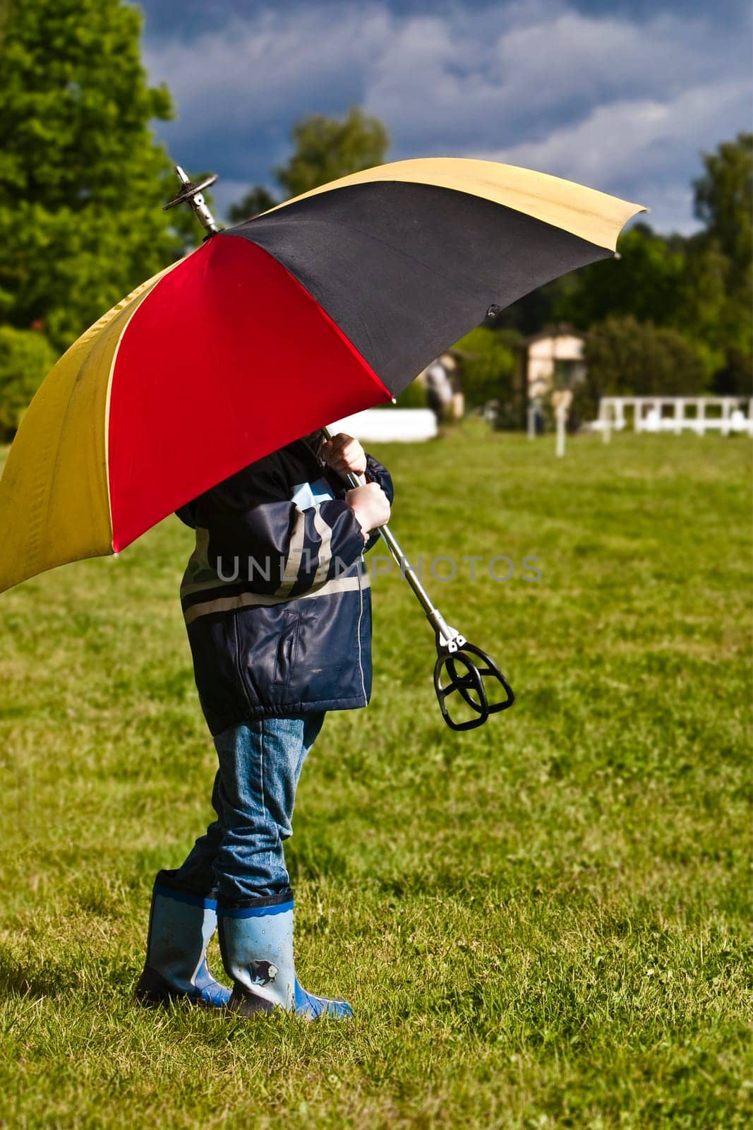 After rain comes parasol