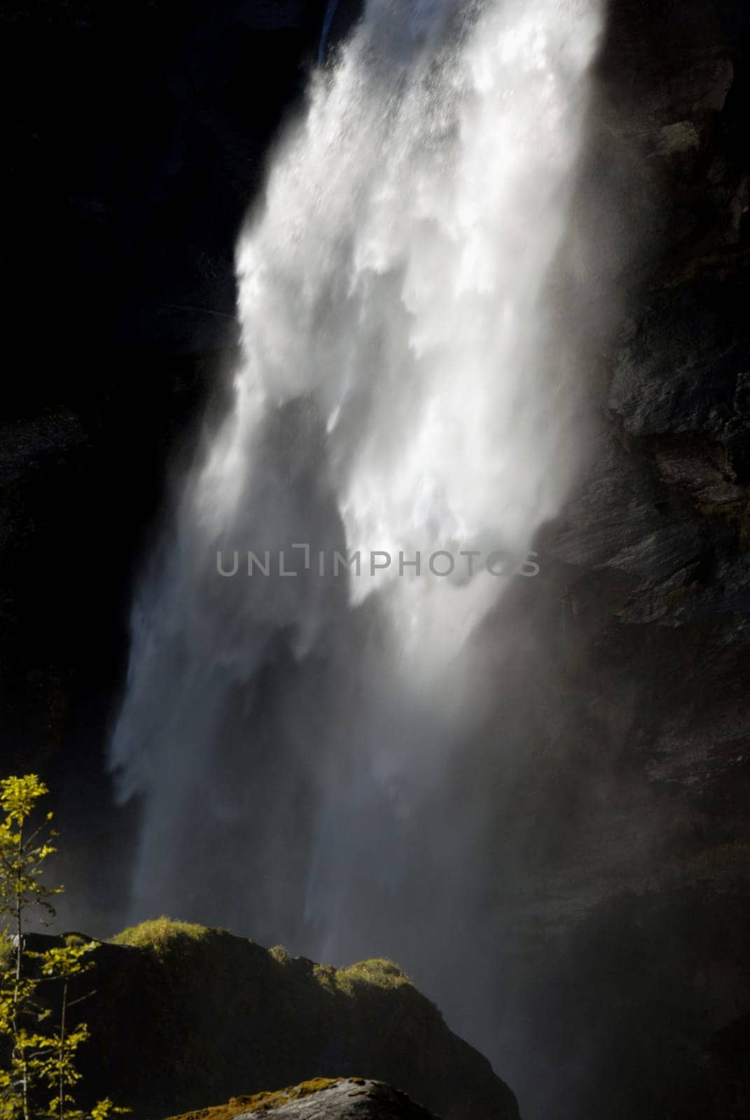 Foroglio is a small Ticino village in the Valle Bavona,a side valley of the Maggia Valley. Above the village,the Fiume Calnegia plunges over a 200 m high plateau and forms a magnificent waterfall,the symbol of Foroglio.