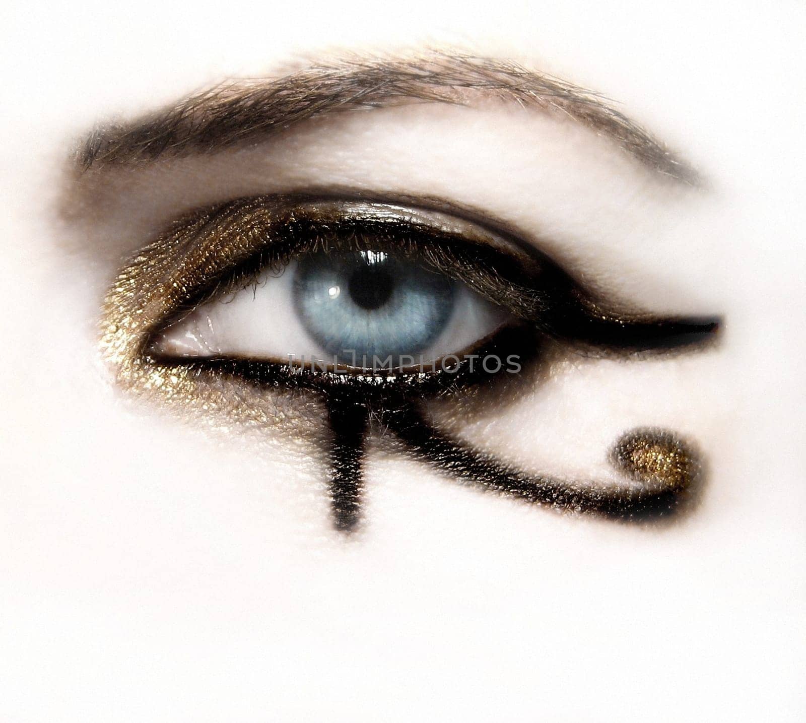 Moon's Eye