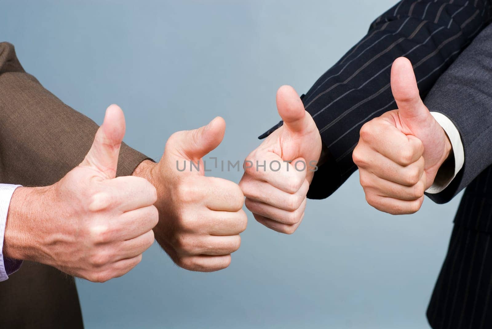 4 men of one opinion