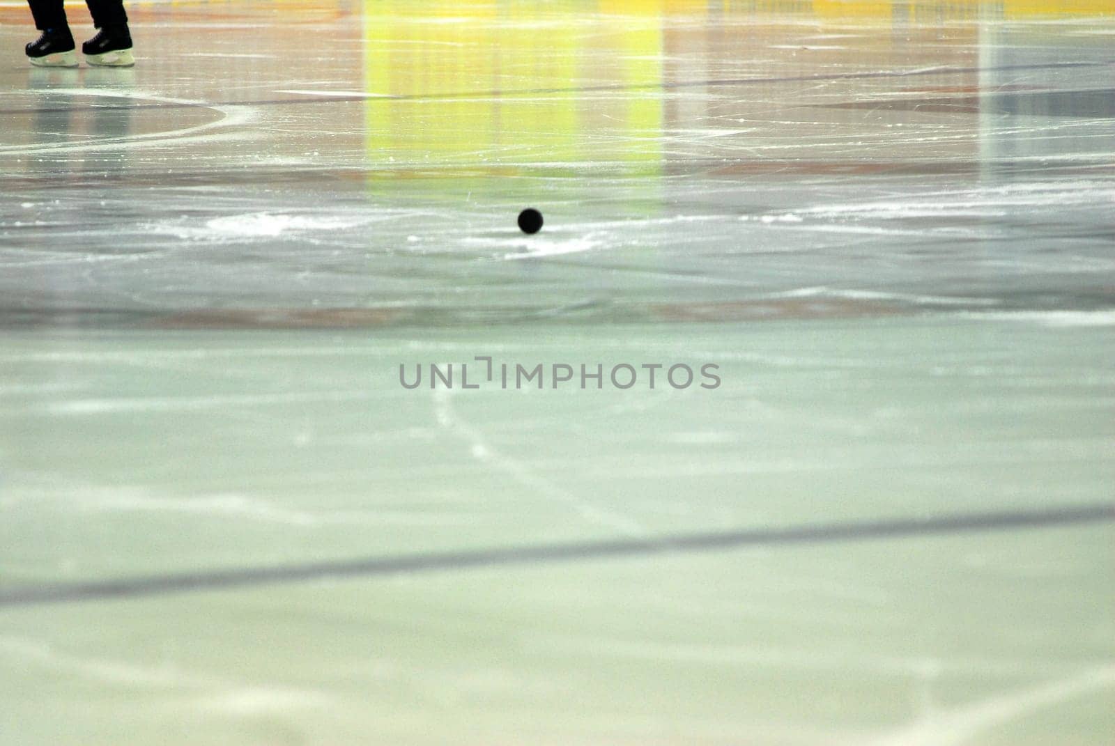 Ice hockey