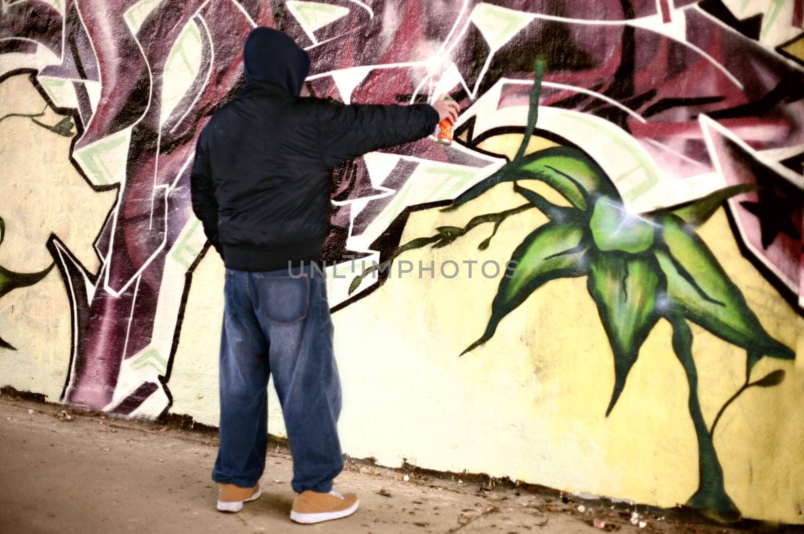 Youthful Sprayer