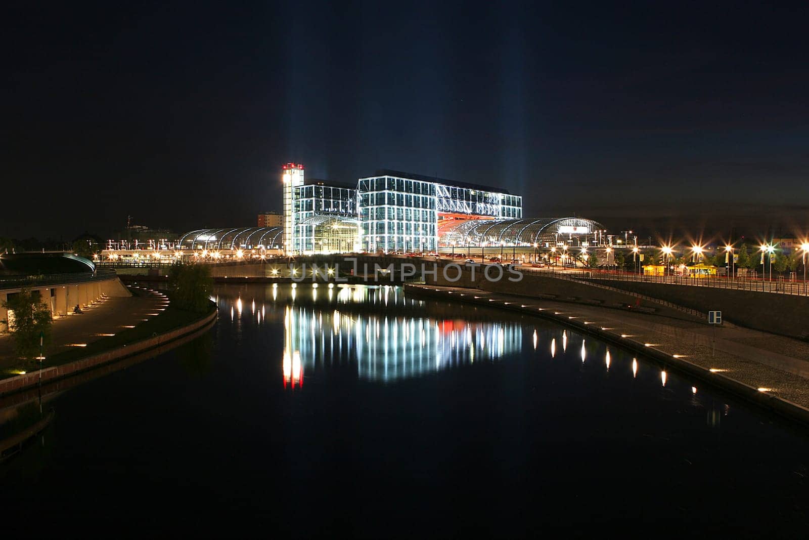 CENTRAL STATION