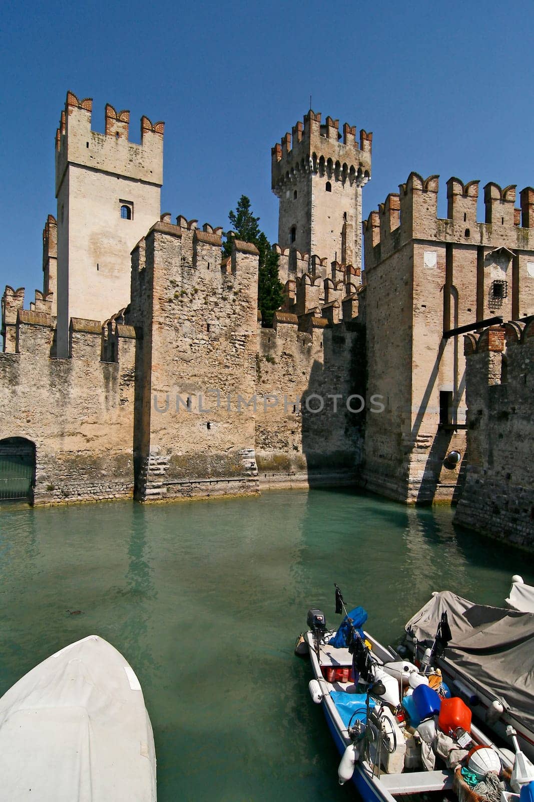 Sirmione, Skaligerburg
